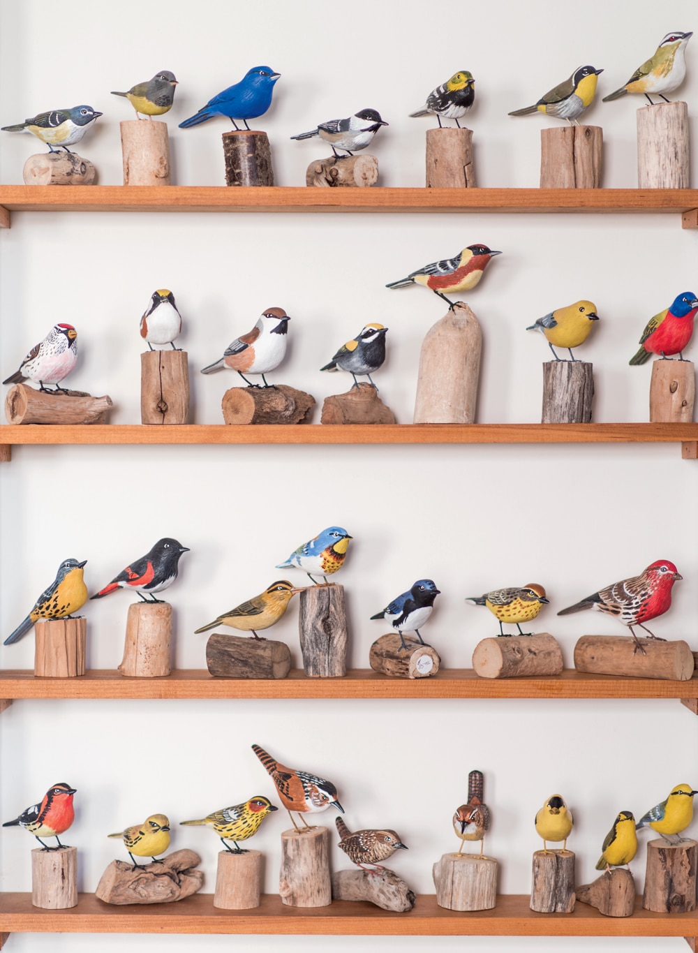 Roland LaVallee | Hand-Carved Birds