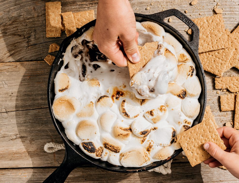 Outdoor-Grilling-6-smores-dip