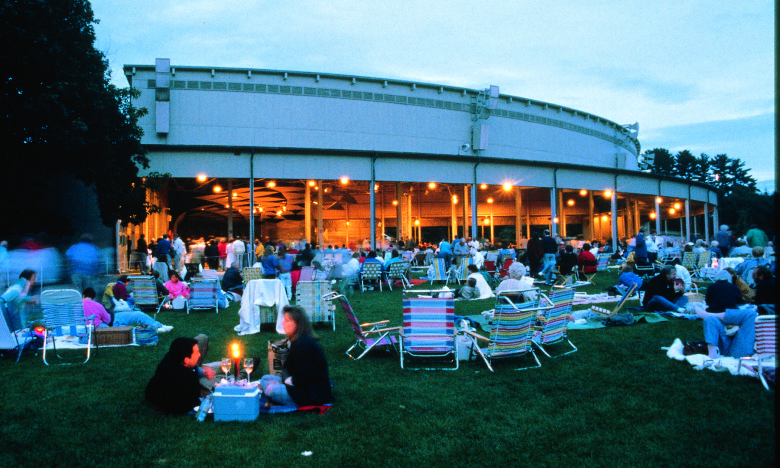 Summer memories are waiting to be made at Tanglewood, where visitors can grab a seat (or a section of lawn) for an evening show.