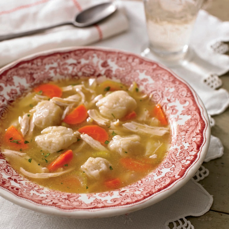 CHICKEN AND DUMPLINGS - The Southern Lady Cooks