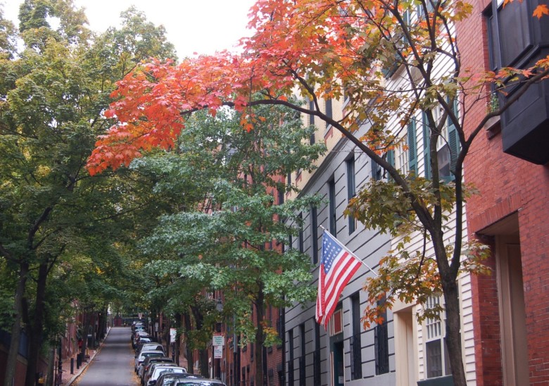 Beacon Hill, Boston  Exploring Boston's Most Famous Historic Neighborhood  - New England