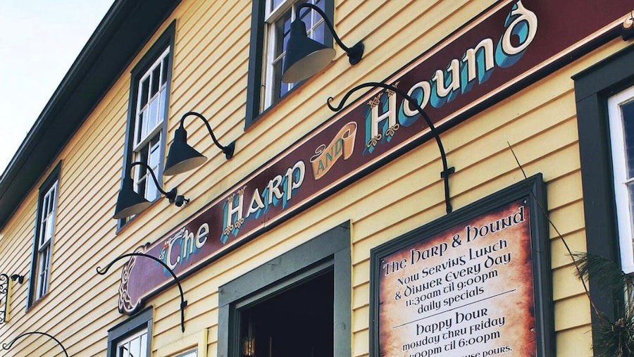 Best Irish Bar in Every New England State - New England Today