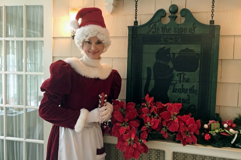 The 5 Best Places to See Mrs. Claus in New England