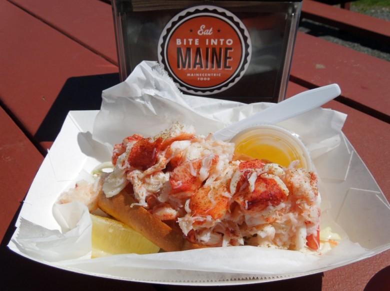 Papa ginos lobster roll