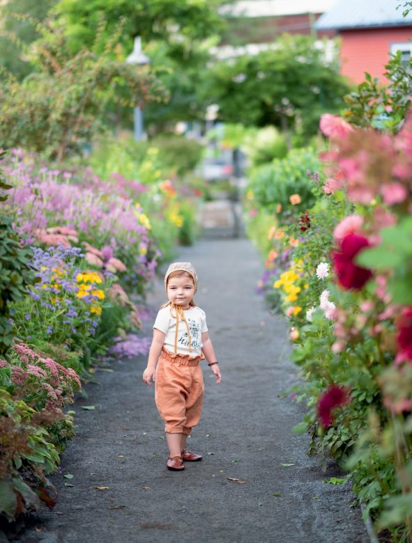 Die Blumenbrücke in Shelburne Falls, Massachusetts | Yankee Magazine