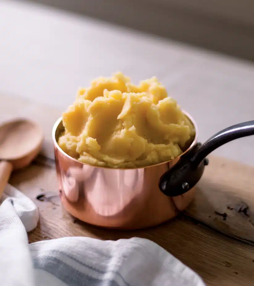 Buttermilk Mashed Potatoes with Roasted Garlic and Thyme