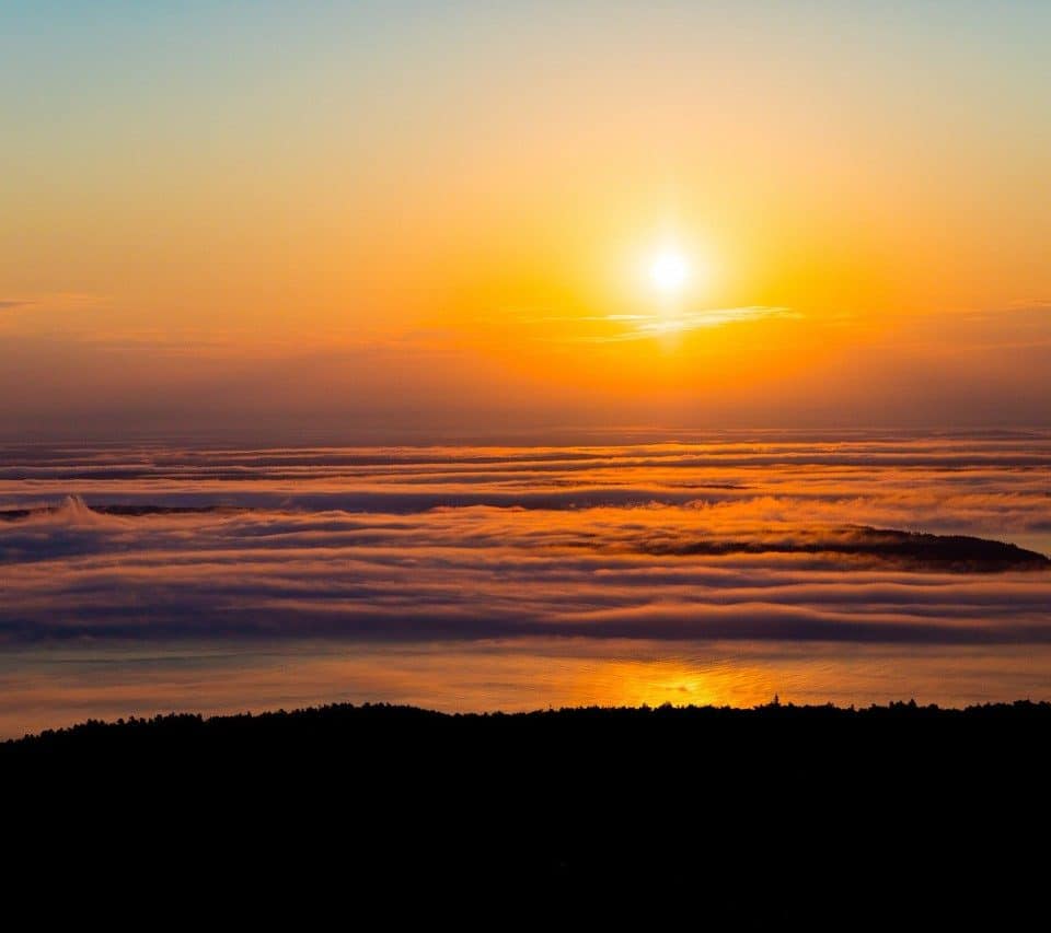 Photography Beautiful sunrise over the sea