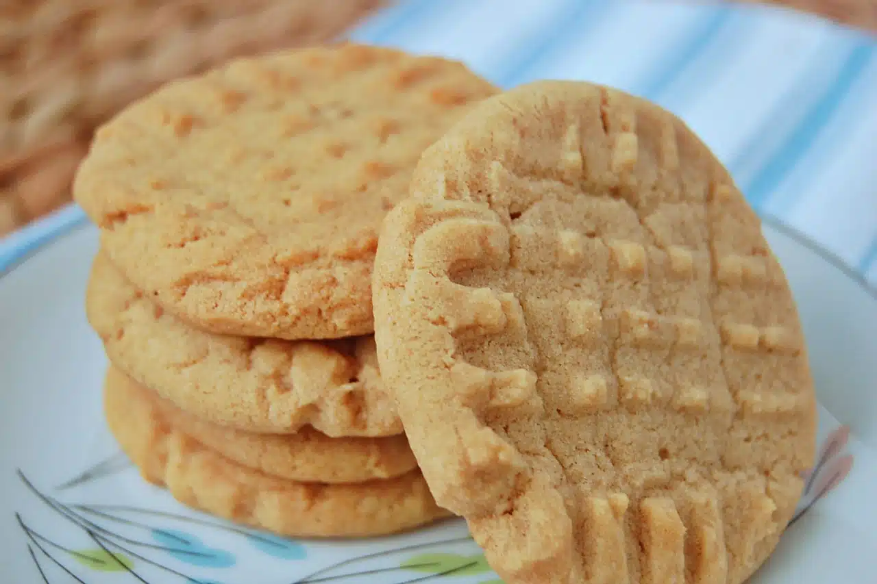 Classic Peanut Butter Cookies