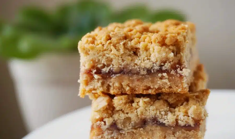 Peanut Butter and Jelly Bars