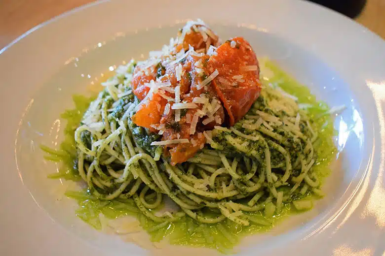 Eat on North restaurant