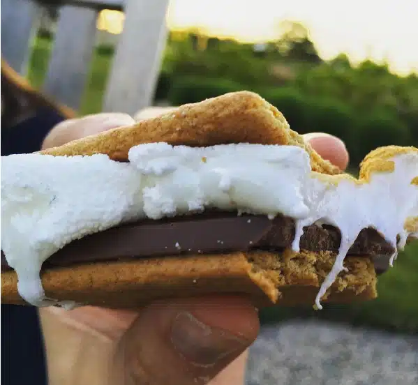 Is there any better way to end the weekend (or any other night of the week) than with toasting s'mores by the fire pit?