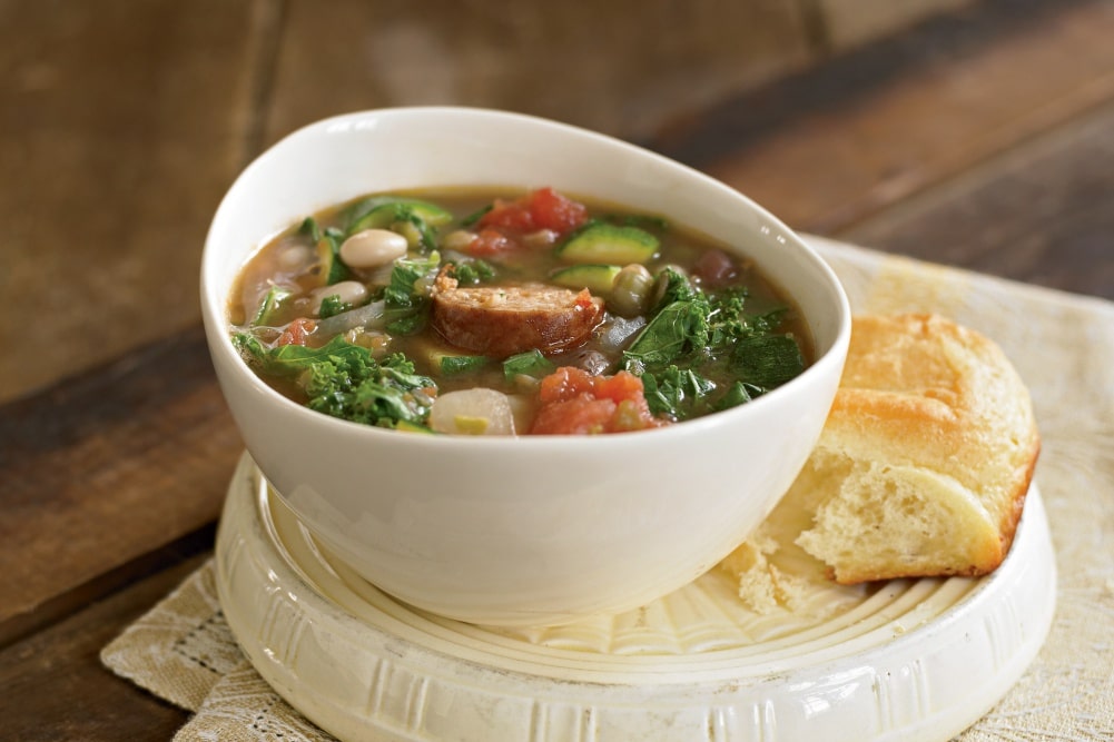 kale-bean-zucchini-soup-recipe