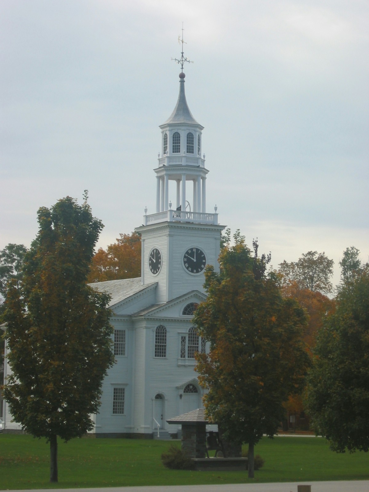 E. Poultney Baptist Church (user submitted)