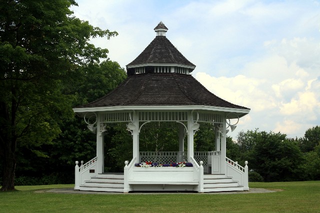 Gazebo In New London (user submitted)