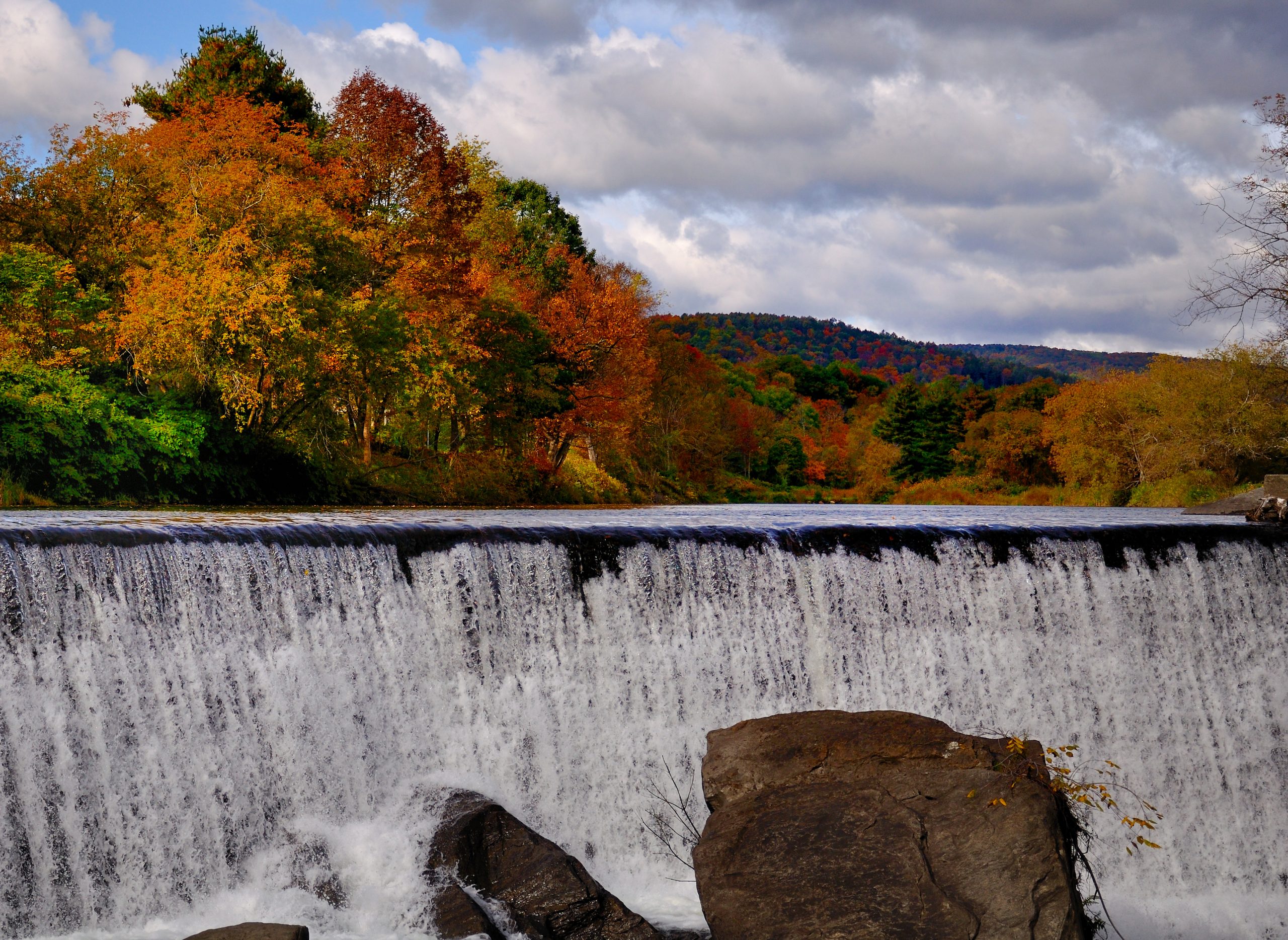 Quechee Falls (user submitted)