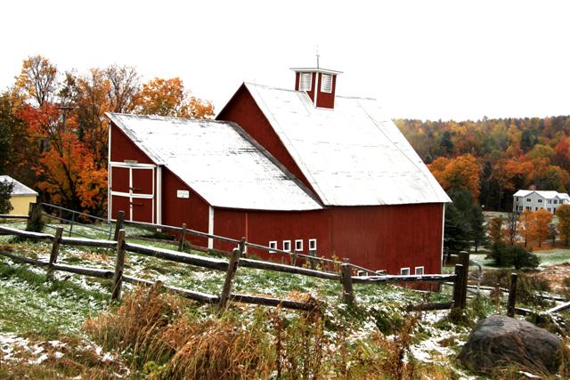 Barn  Waterbury  (user submitted)