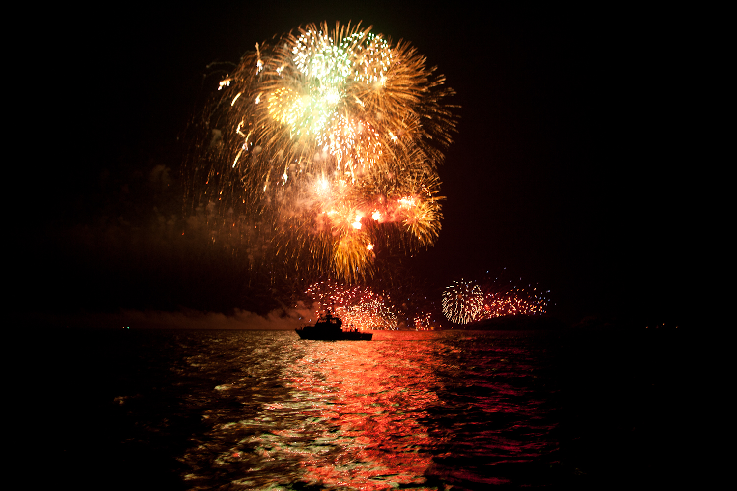 Marblehead Wedding Fireworks (user submitted)