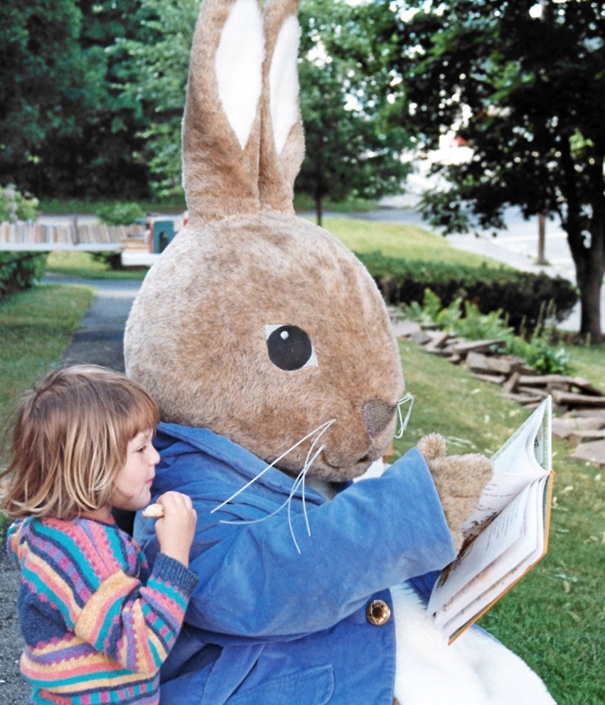 Peter Rabbit Reading To Girl (user submitted)
