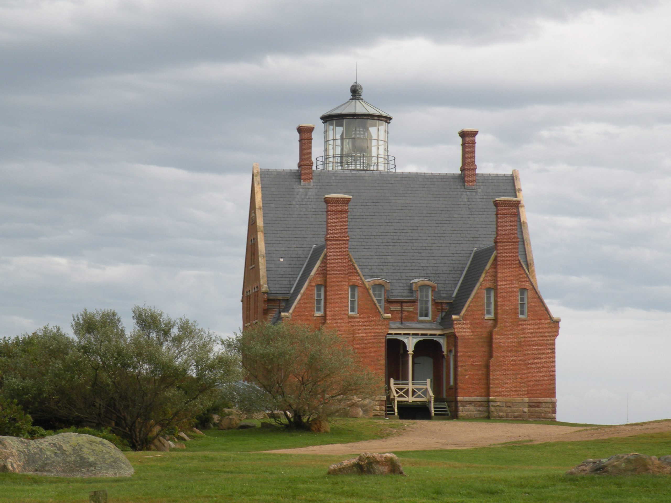 Block Island Southeast Light (user submitted)