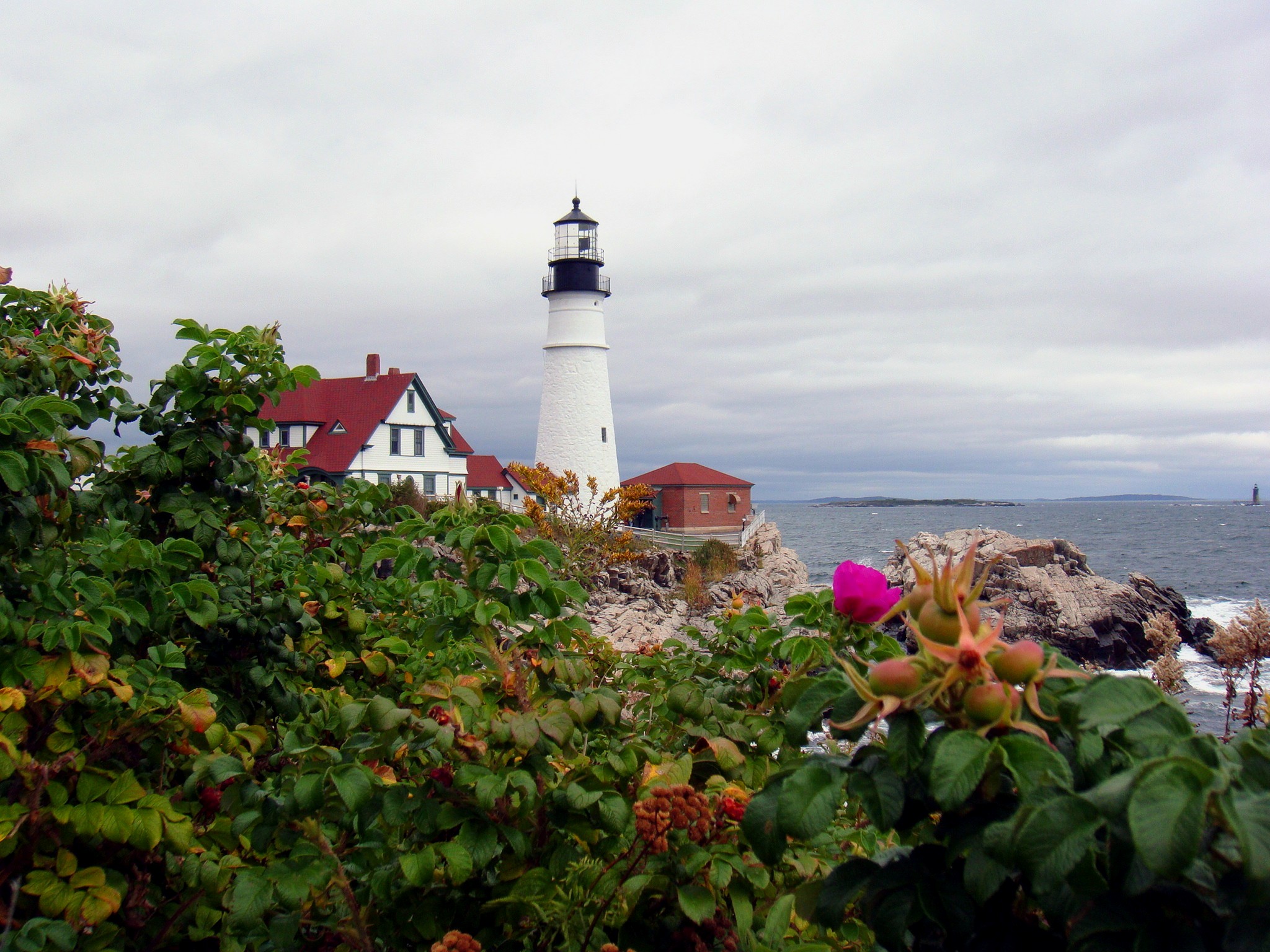 Portland Headlight&#8211;fall 2010  (user submitted)