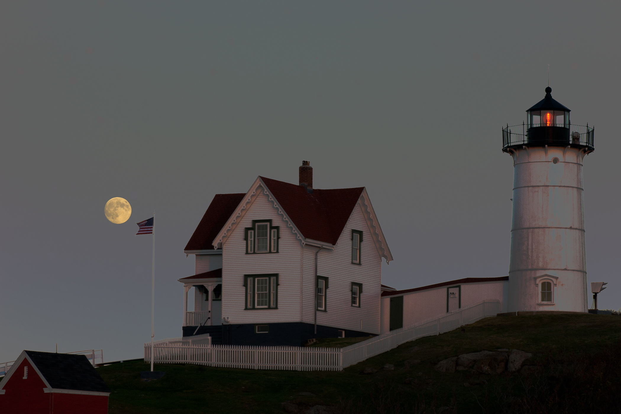 Nubble Moon (user submitted)