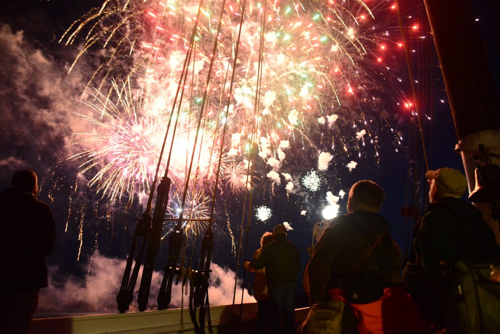 Windjammer Festival Fireworks New England