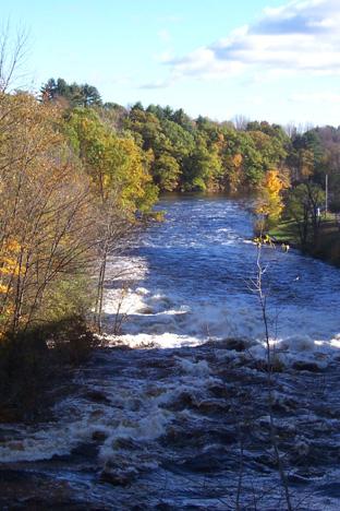 Salmon Falls River in Autumn (user submitted)