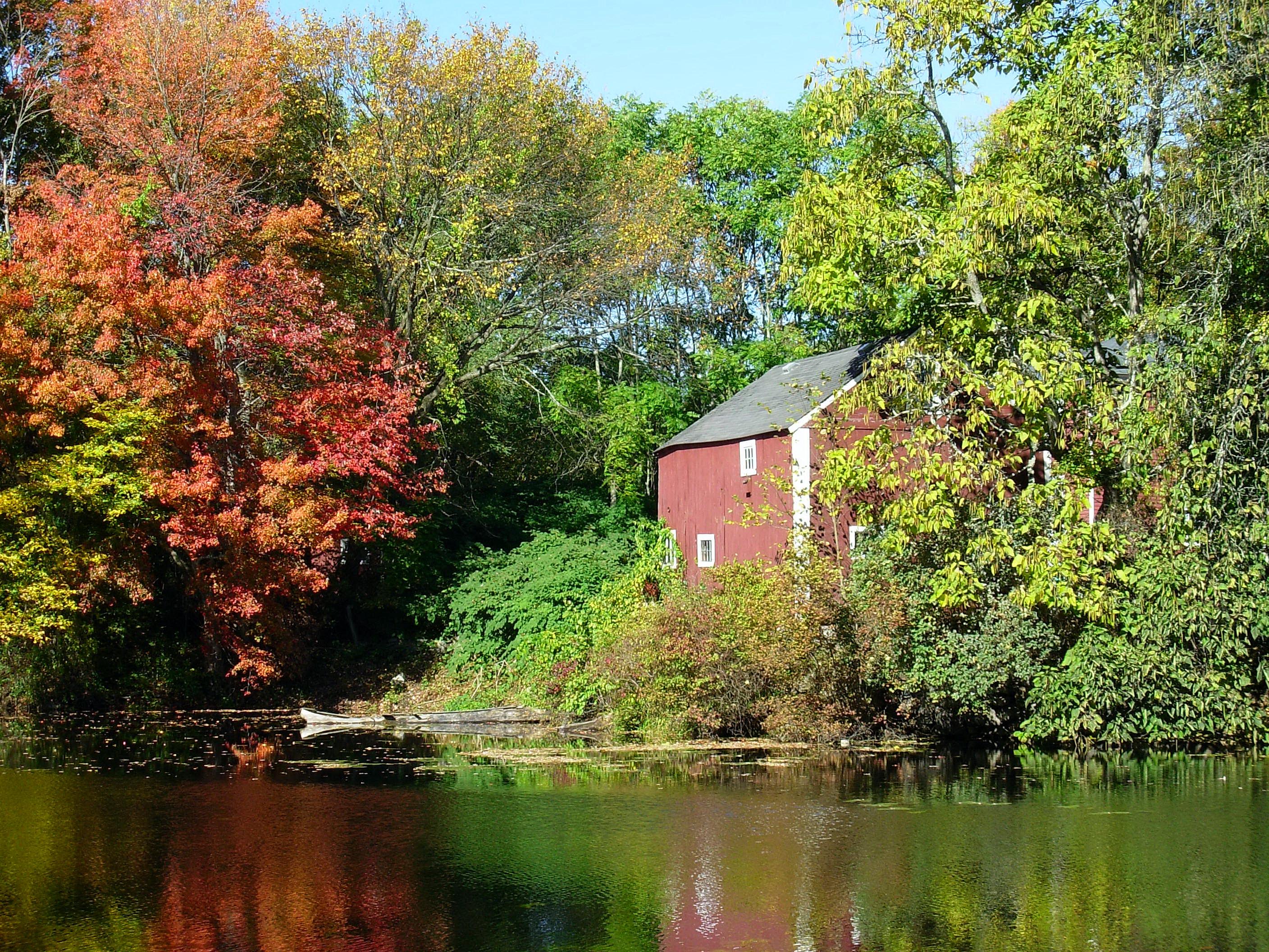 Flint's Pond New England Today