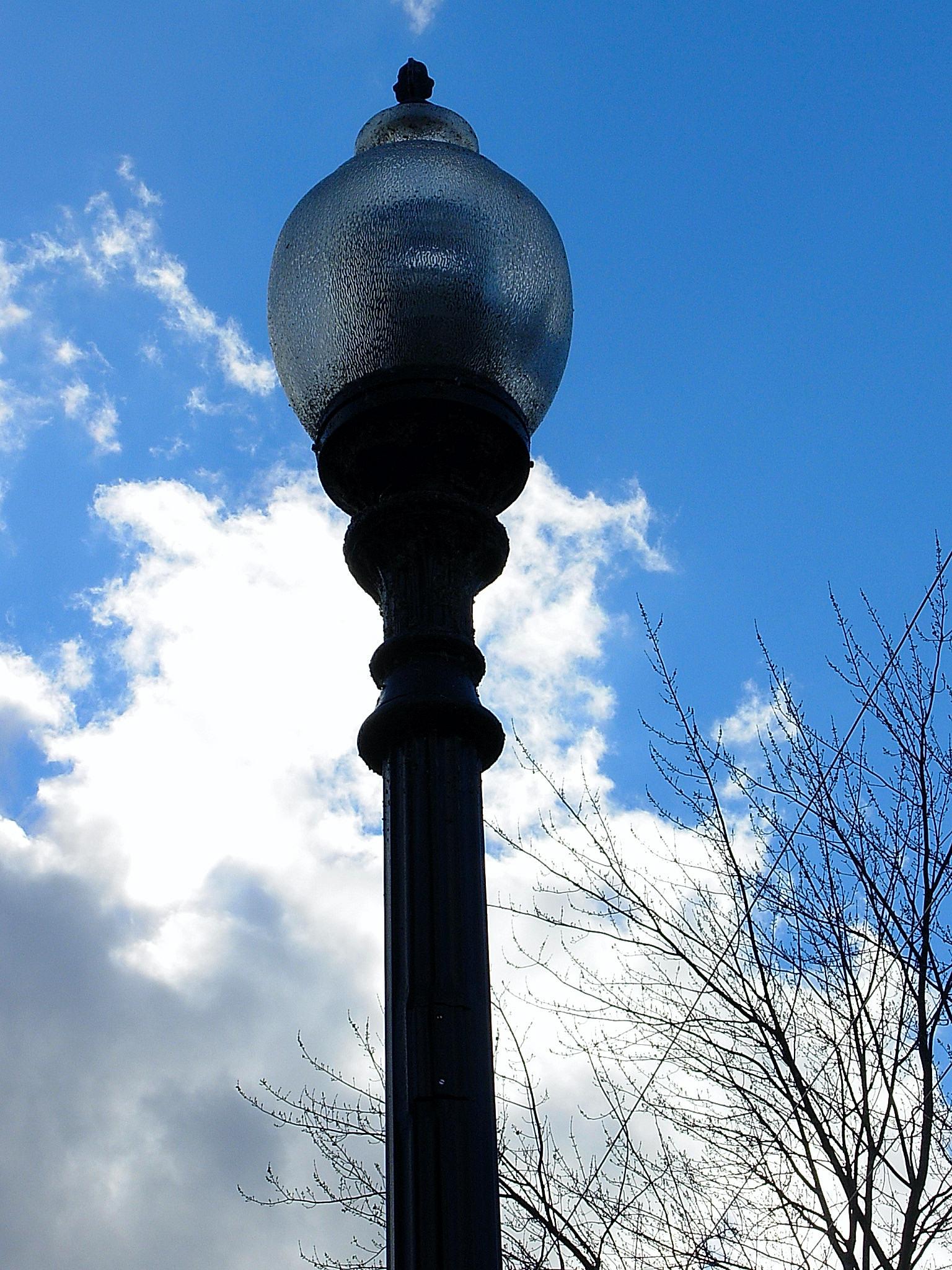 Street Lamp of Old (user submitted)