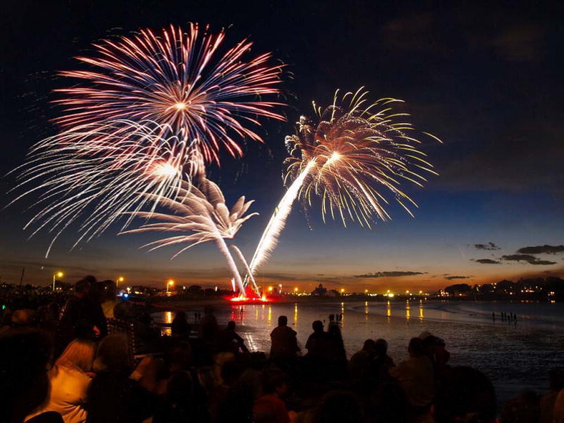 Fireworks Short Beach (user submitted)