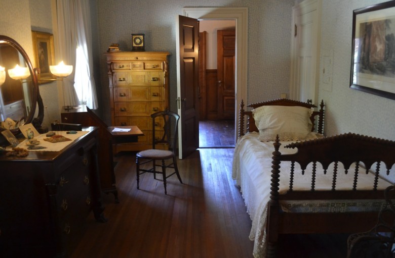 Near the master bedroom is a room that originally served as Livy's personal space for reading and sewing, but later became a room for teenaged daughter Susy. 