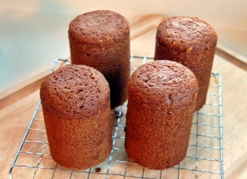 Mini Steamed Brown Bread in a Can