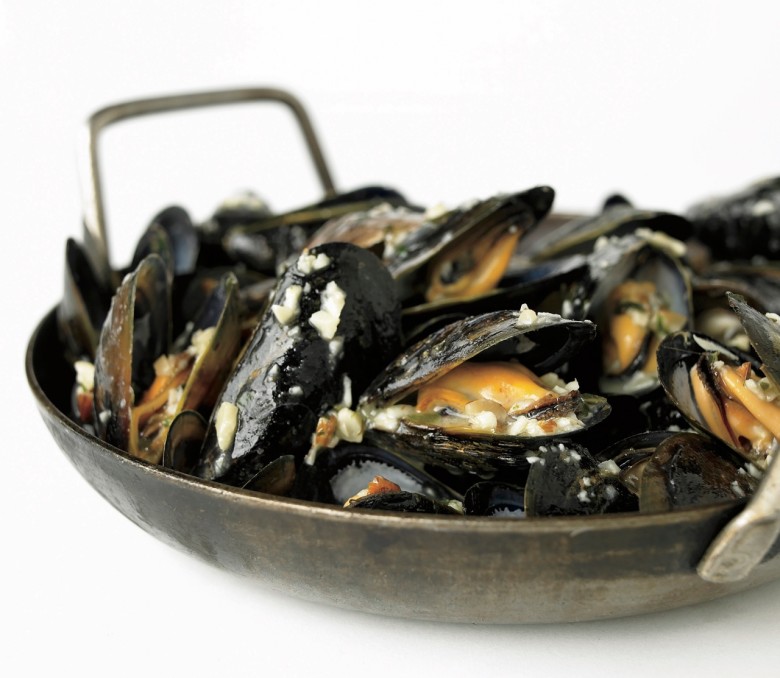 mussels with garlic