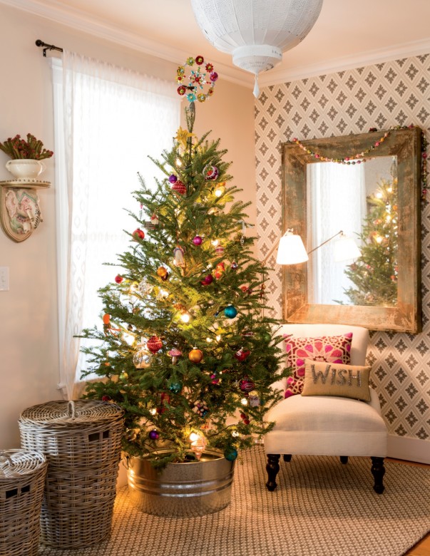Leigh's advice? "Have something festive in every room (but not on every surface)."