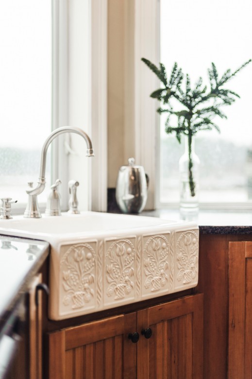 The Corry's rustic farmhouse sink.