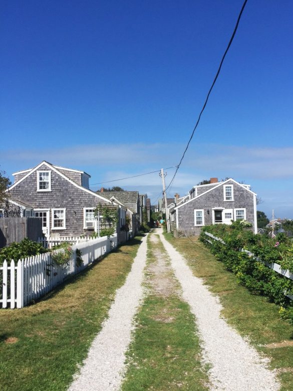 Promenade de Sconset Bluff sur Nantucket