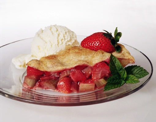 strawberry-rhubarb-pie