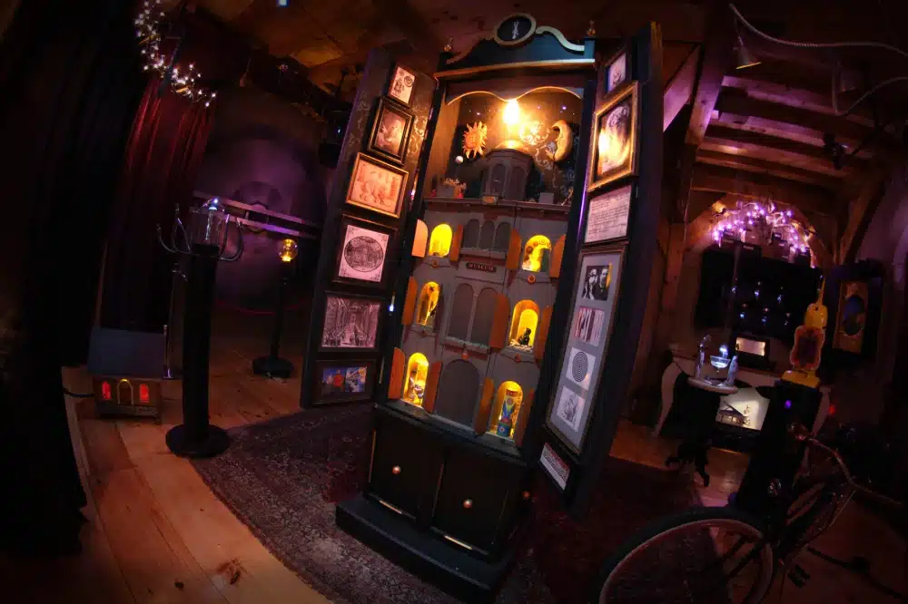 Most Unique Rhode Island Museum | Musée Petamécanique