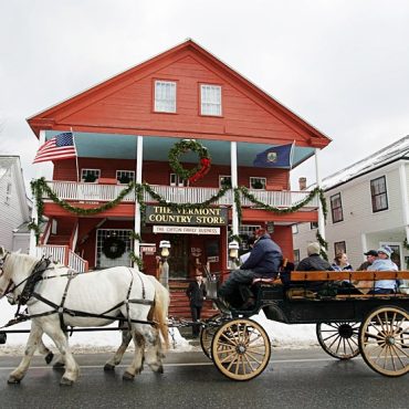 The Joy of Summer Theater in Weston - The Vermont Country Store Blog